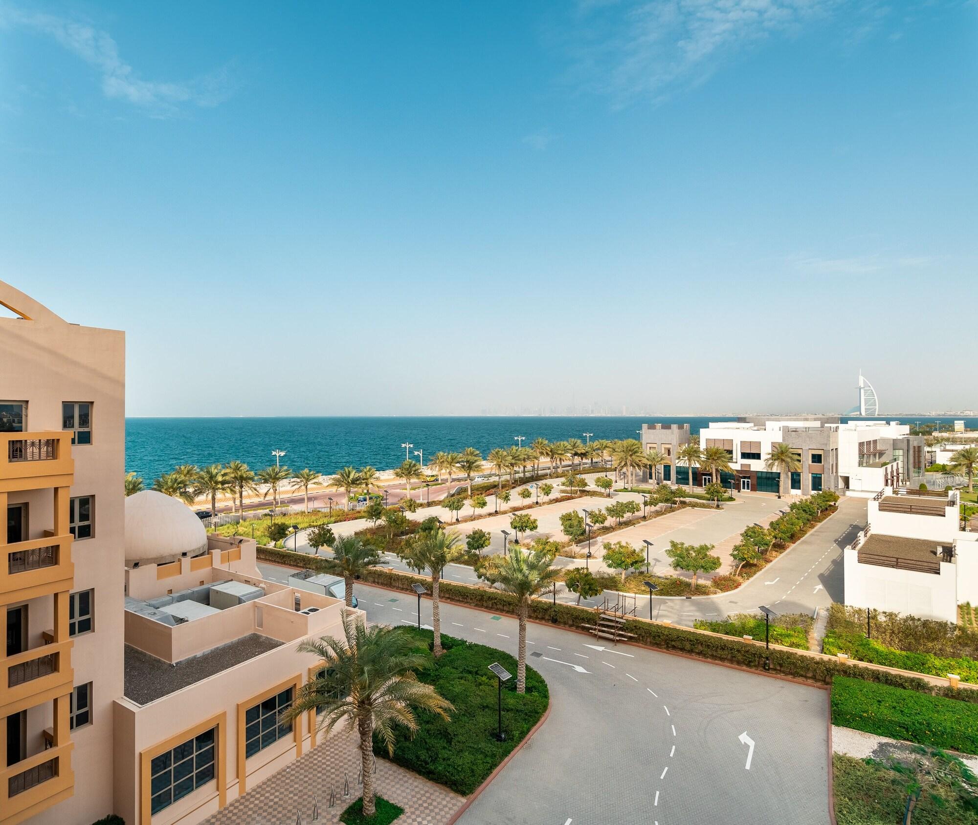 Playa Simply Comfort Luxury Sarai Apartments