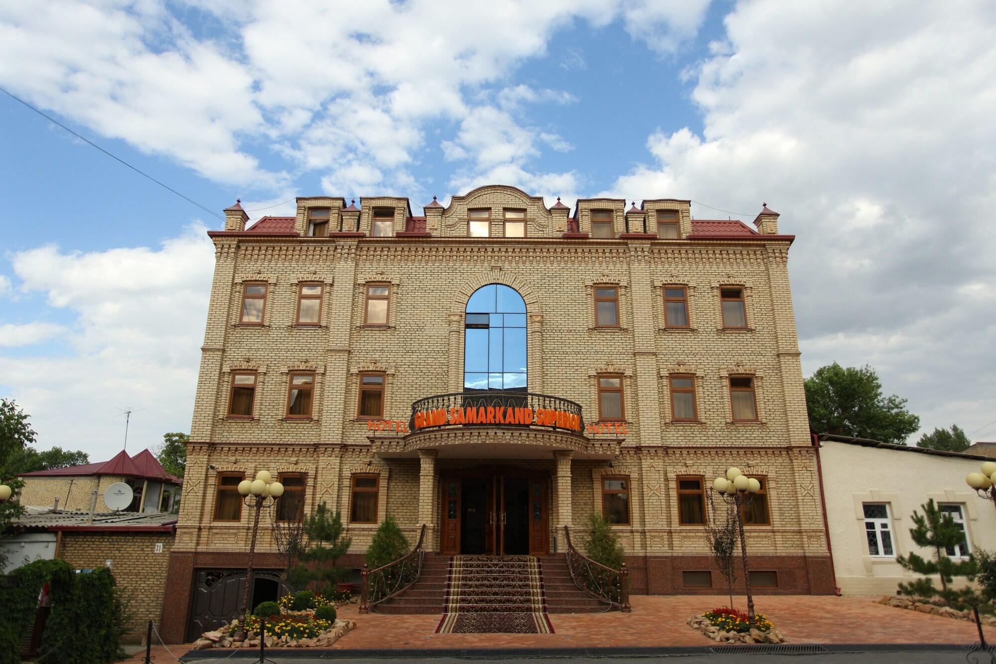Vista Exterior Hotel Grand Samarkand Superior A