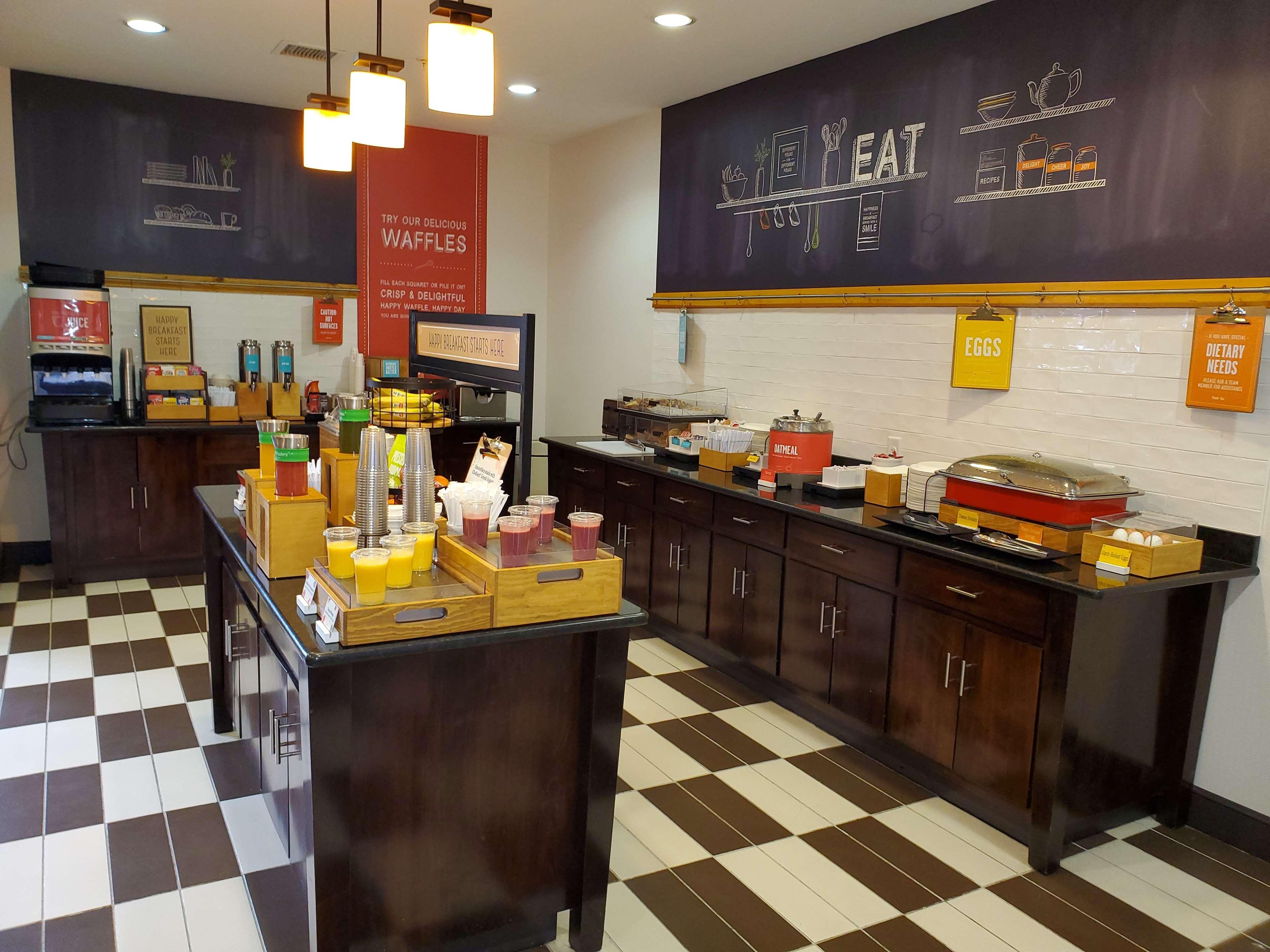 Restaurant Hampton Inn Stow