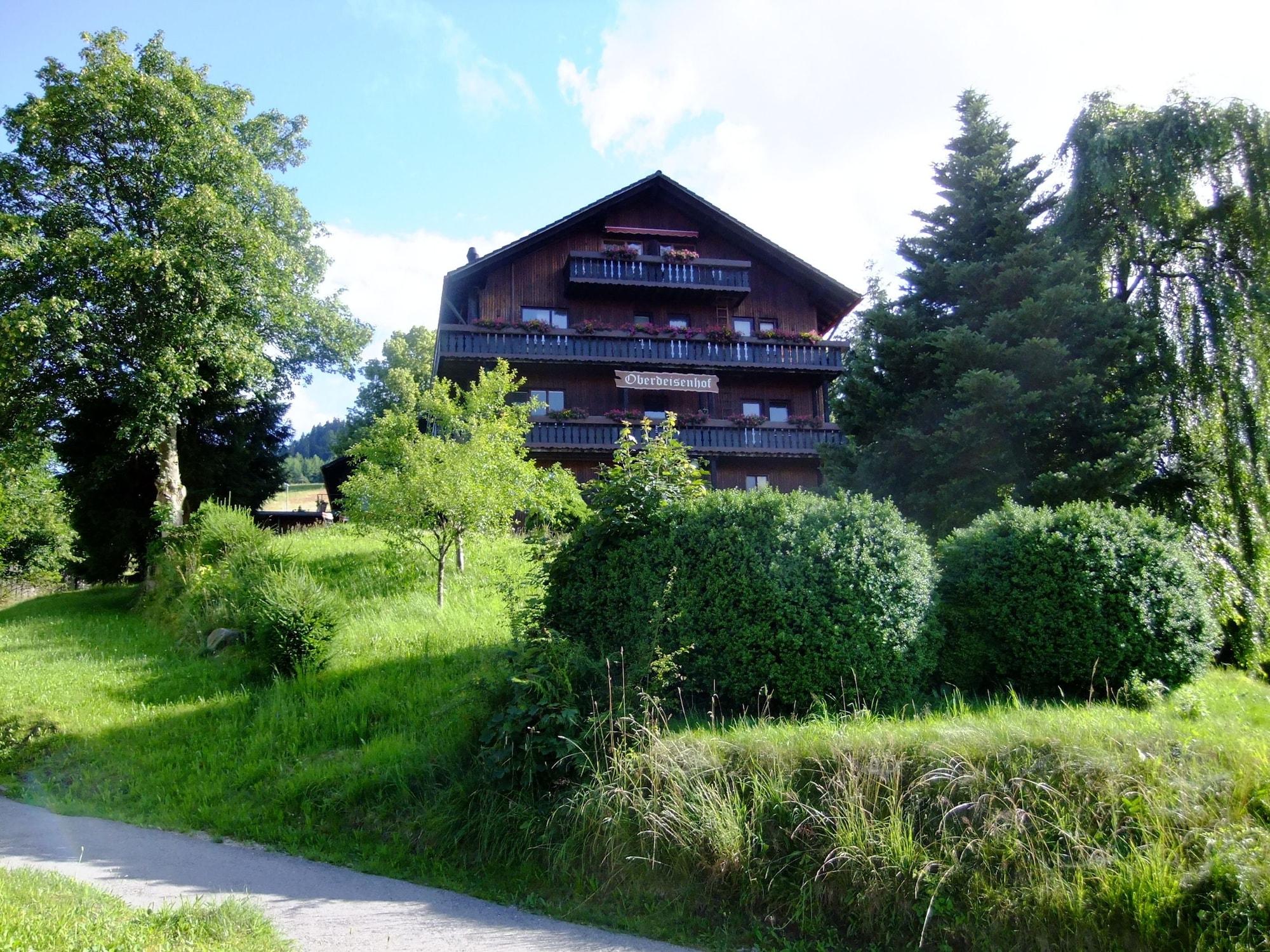 Varios Landhotel Oberdeisenhof