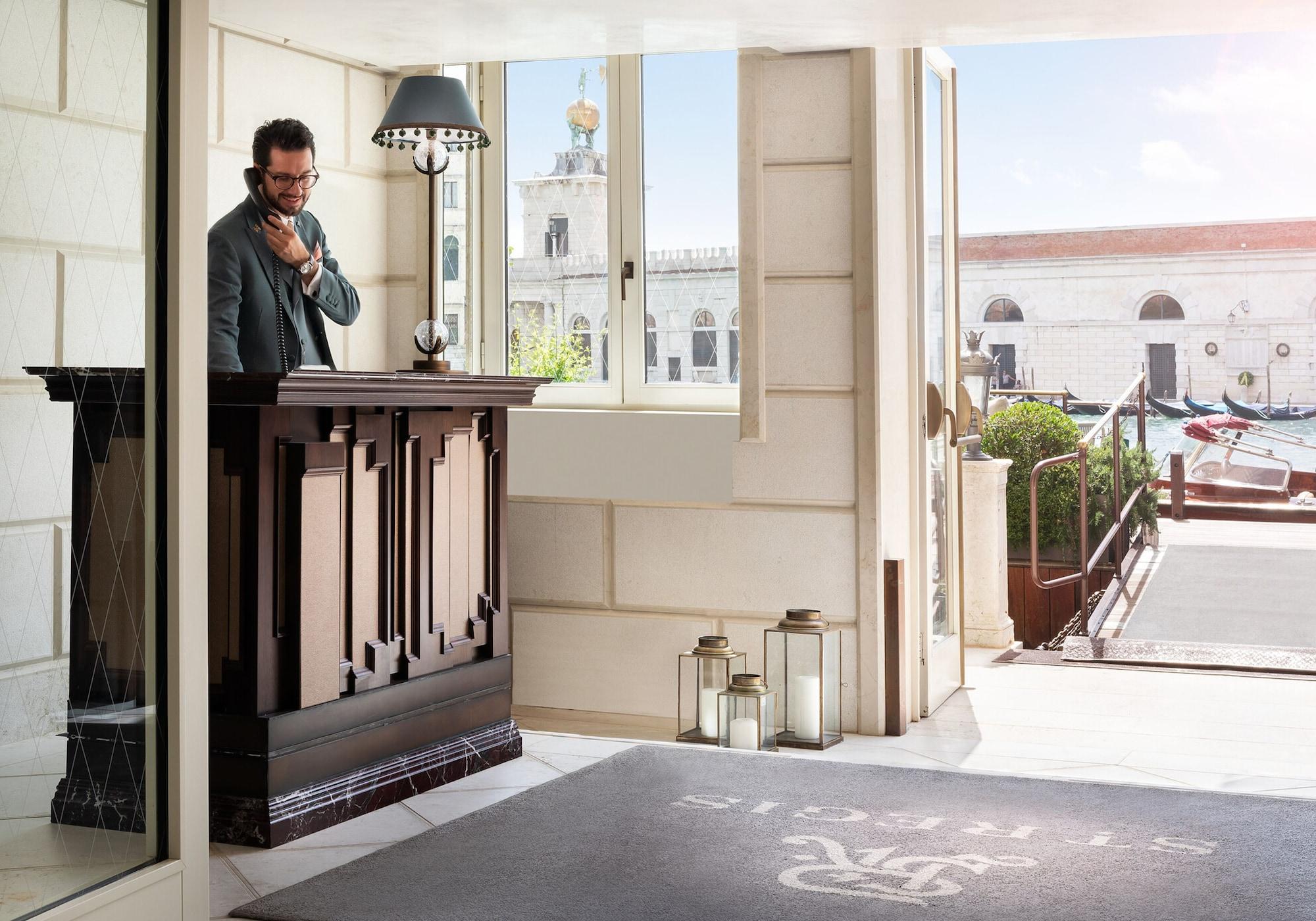 Vista Lobby The St. Regis Venice