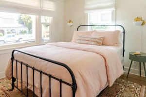 Alquiler Vacacional - Dog Friendly Midtown Spanish Bungalow + EV charger
