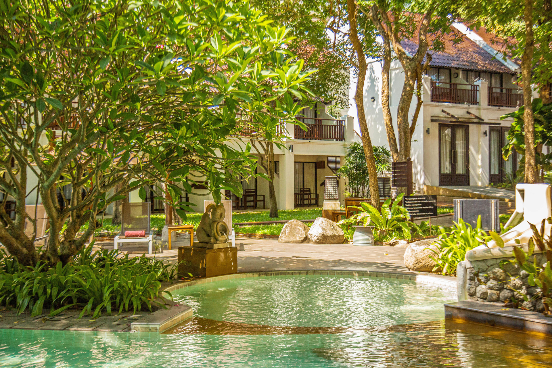 Vista Exterior Woodlands Hotel & Resort