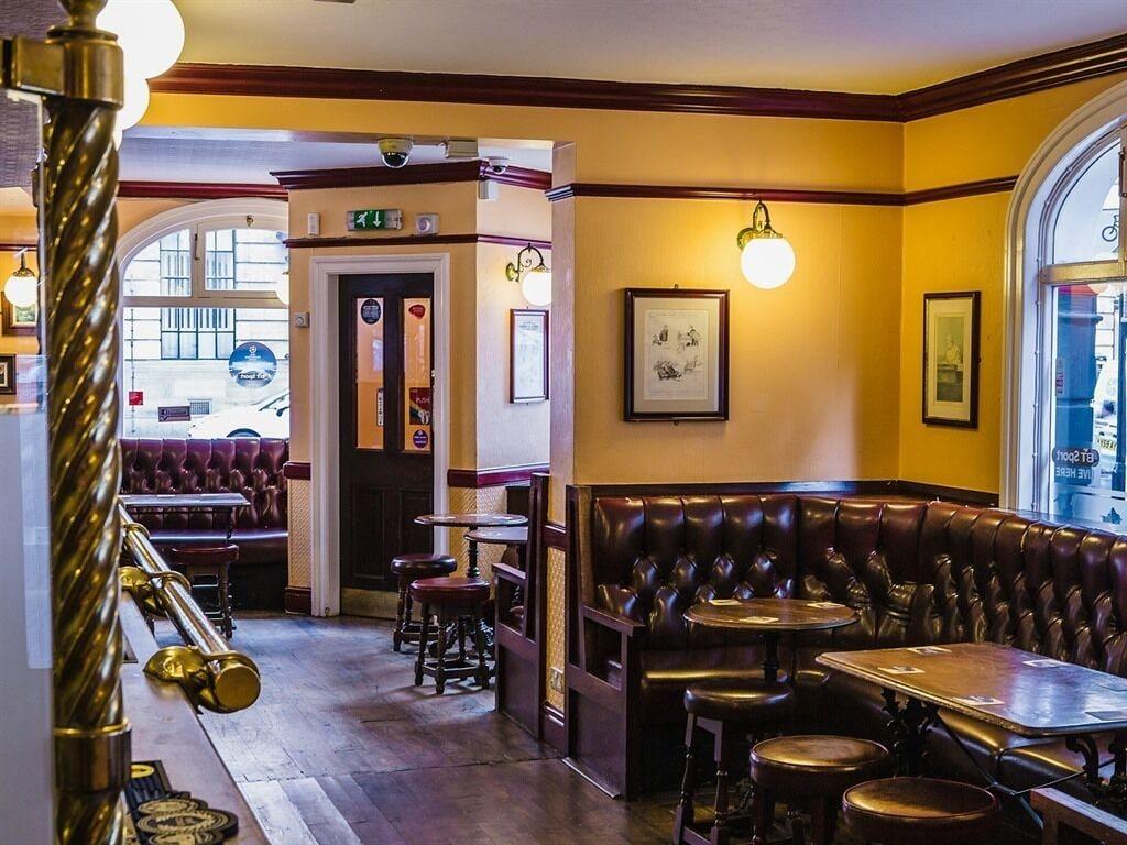 Bar/Salón Burlington Hotel Hull City Centre