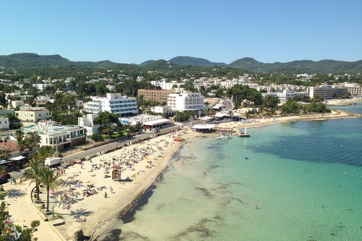 Playa Hostal Ferrer