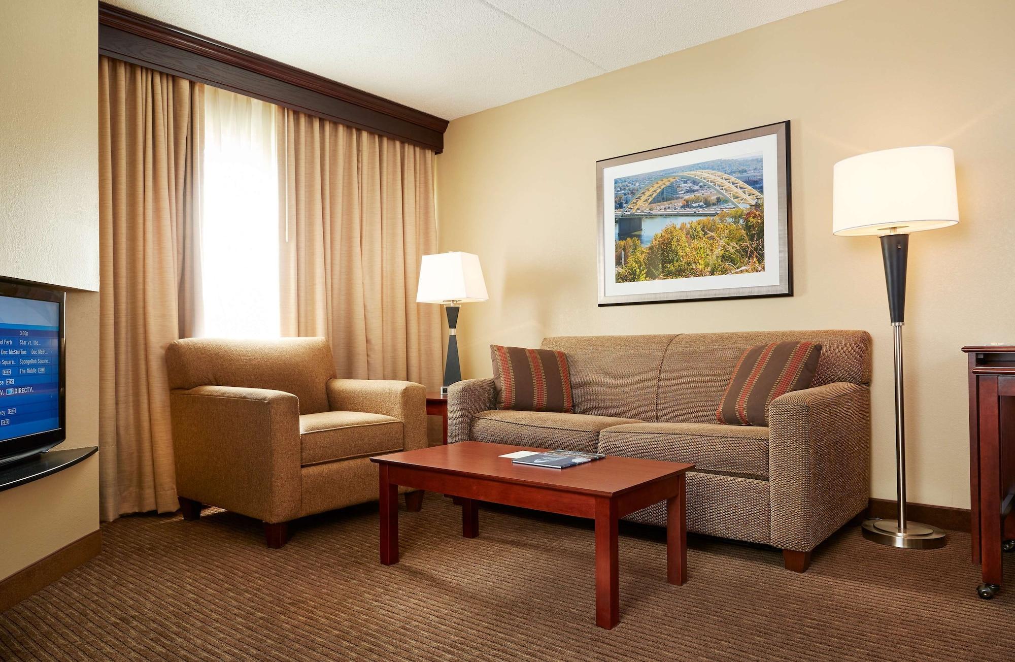 Habitación DoubleTree Suites by Hilton Hotel Cincinnati - Blue Ash