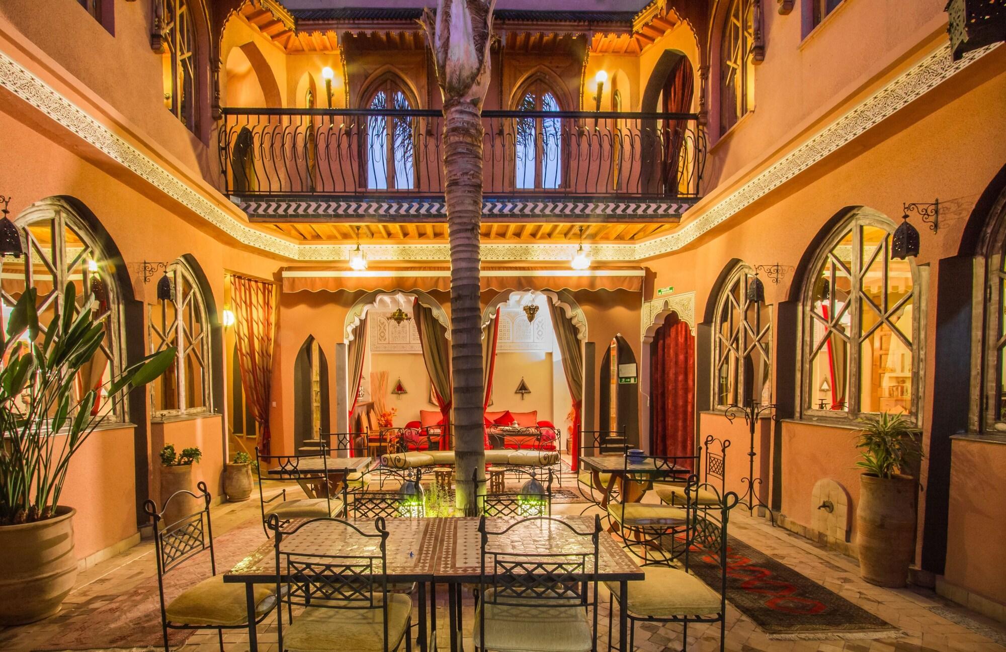 Varios Riad Amira Victoria