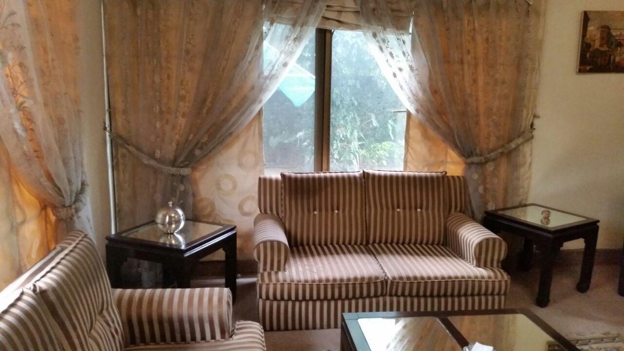 Vista Lobby Star House