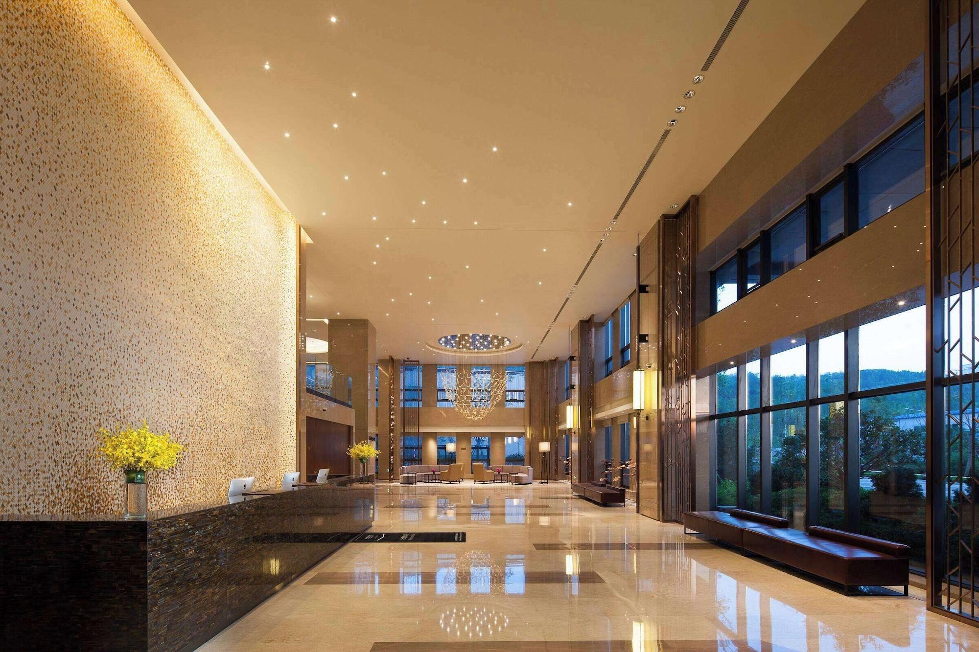 Vista Lobby Ramada Jinan