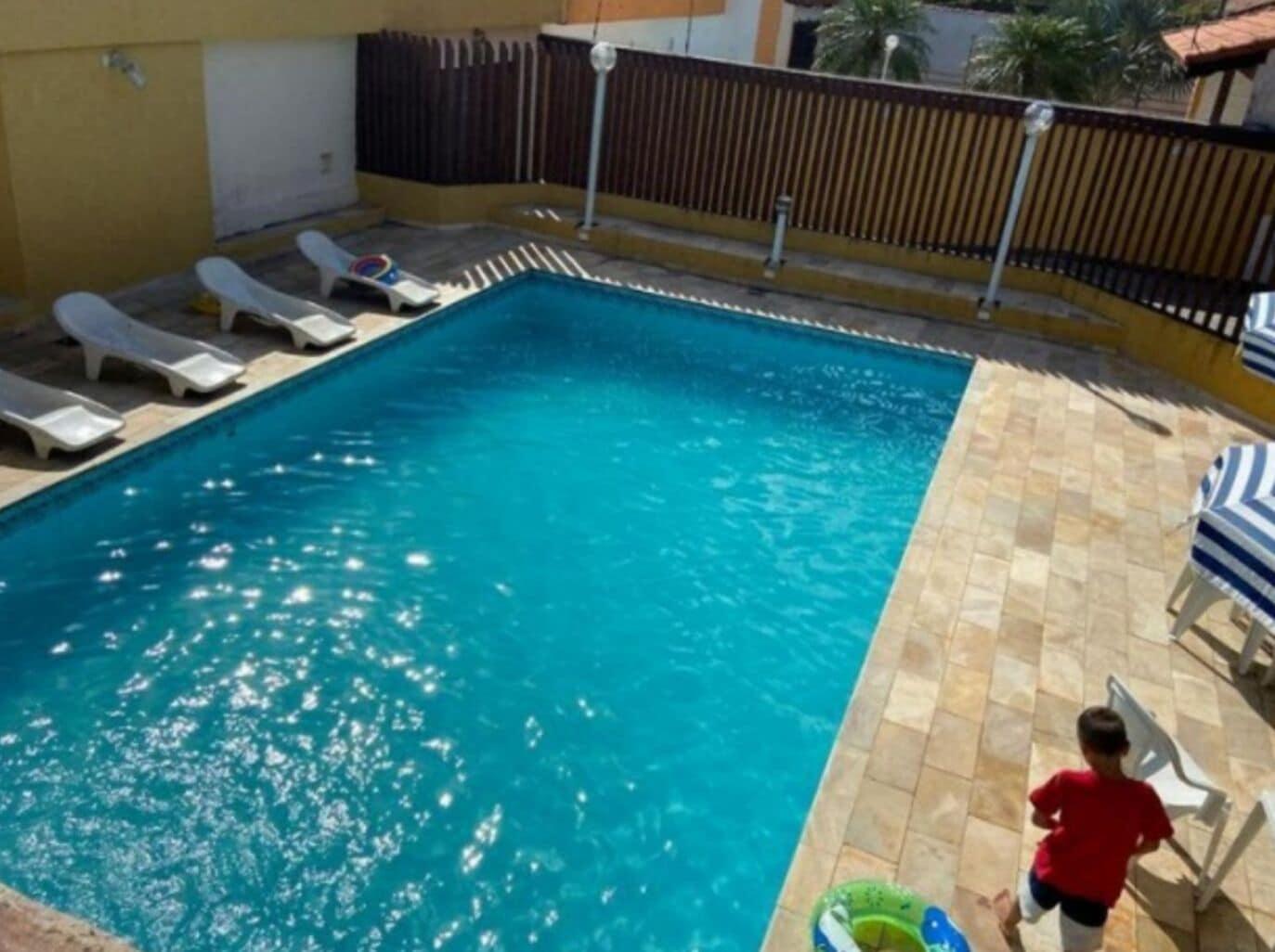 Vista Piscina Hostel Stars