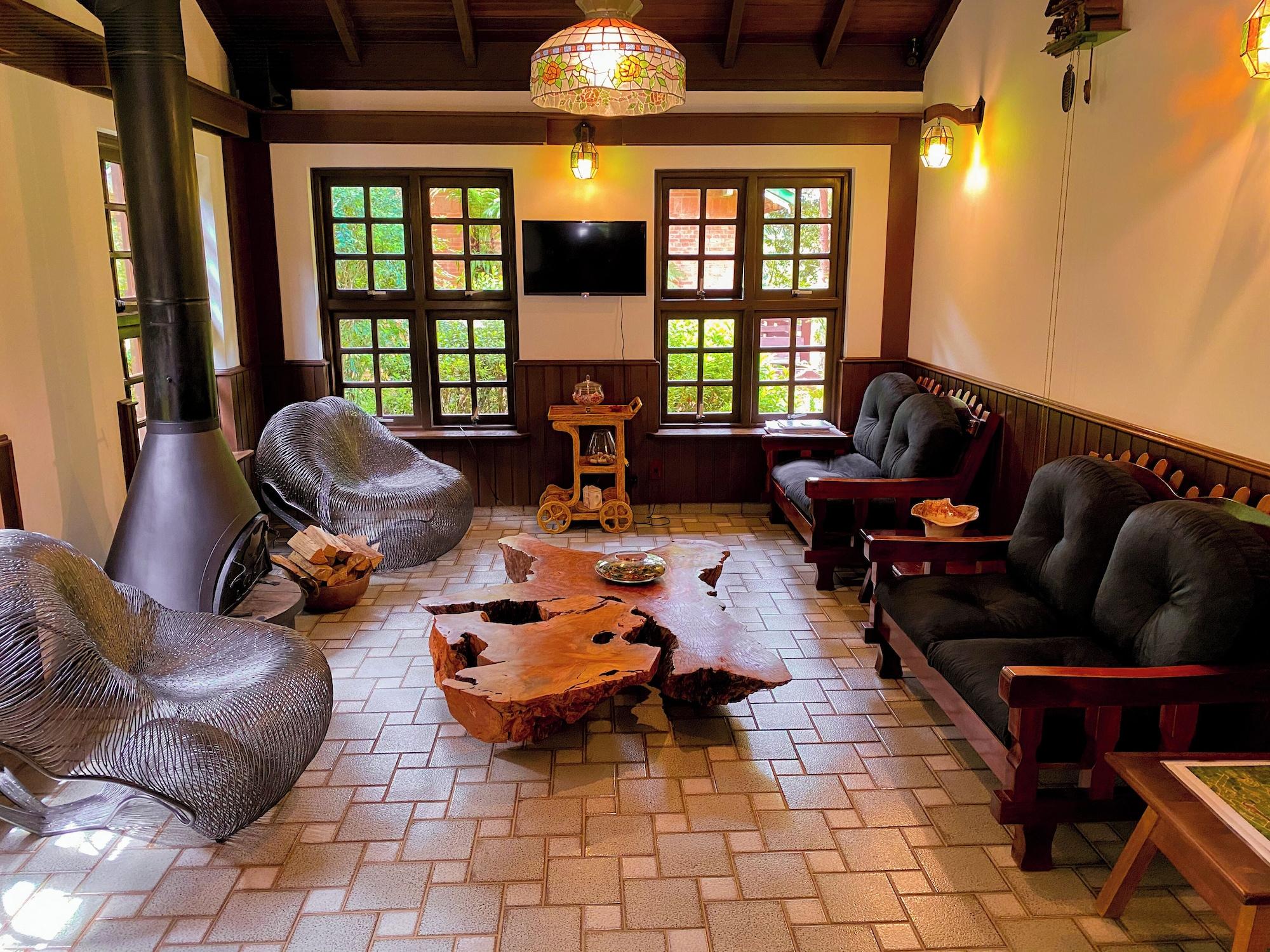 Vista Lobby Pousada o Cantinho da Raposa