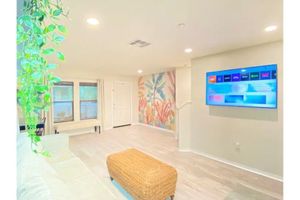 Alquiler Vacacional - 🧚‍Near Disney/KnottsBeach 2Parking Pet friendly