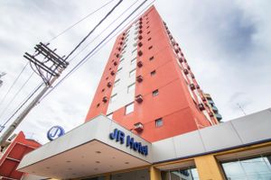 Alojamiento - JR Hotel