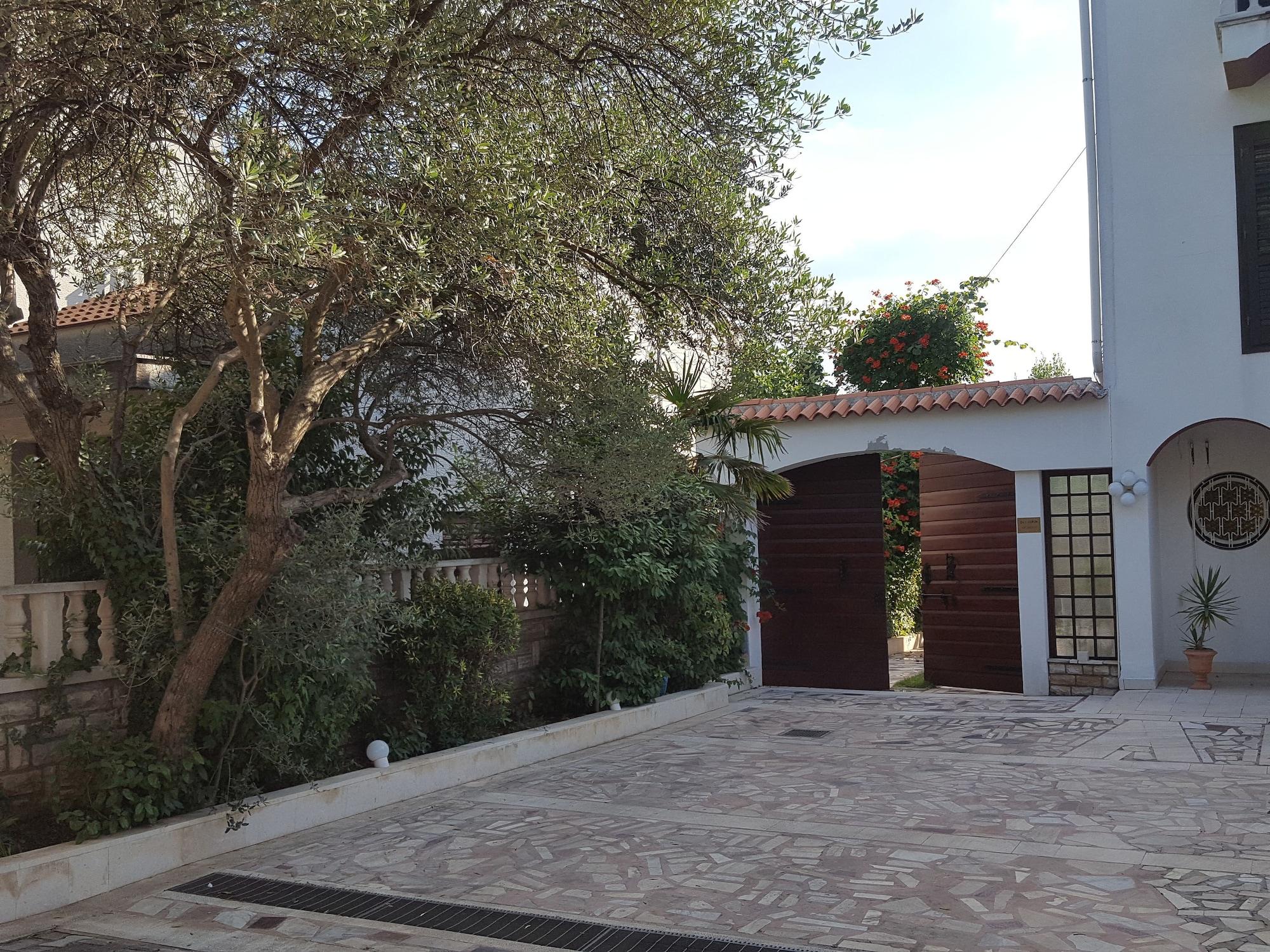 Vista Lobby Villa Ines - Annex