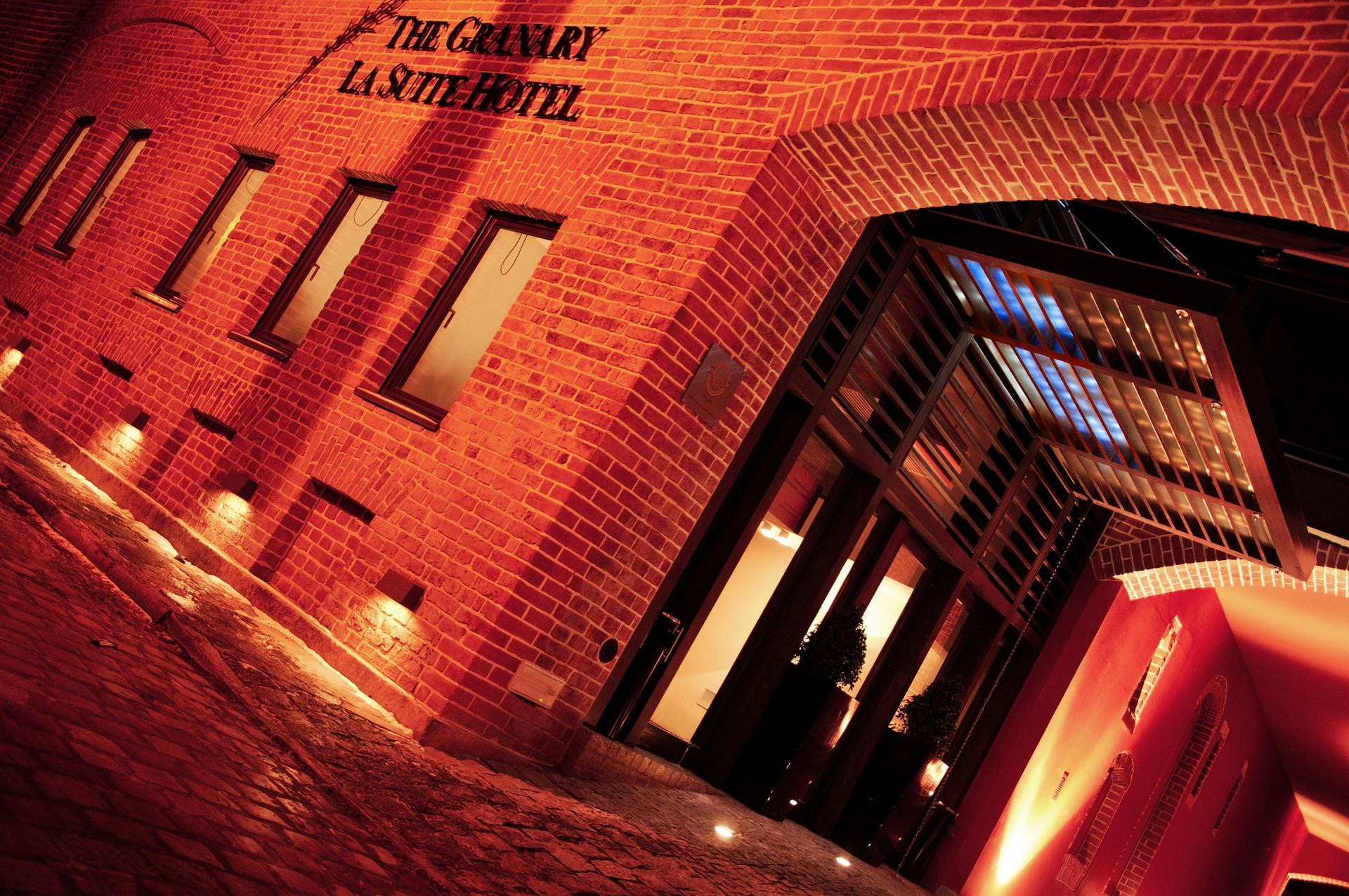 Vista Exterior Great Polonia The Granary La Suite Hotel