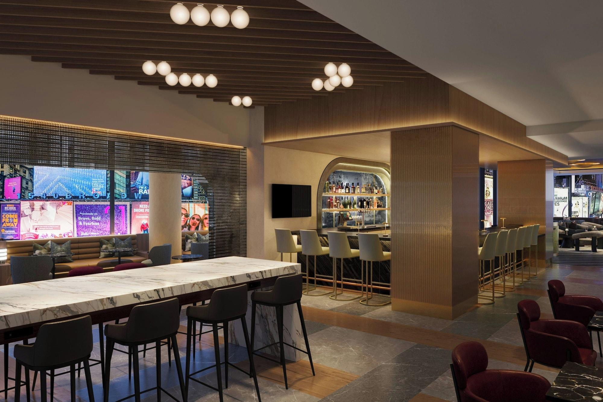 Restaurant Renaissance New York Times Square Hotel by Marriott