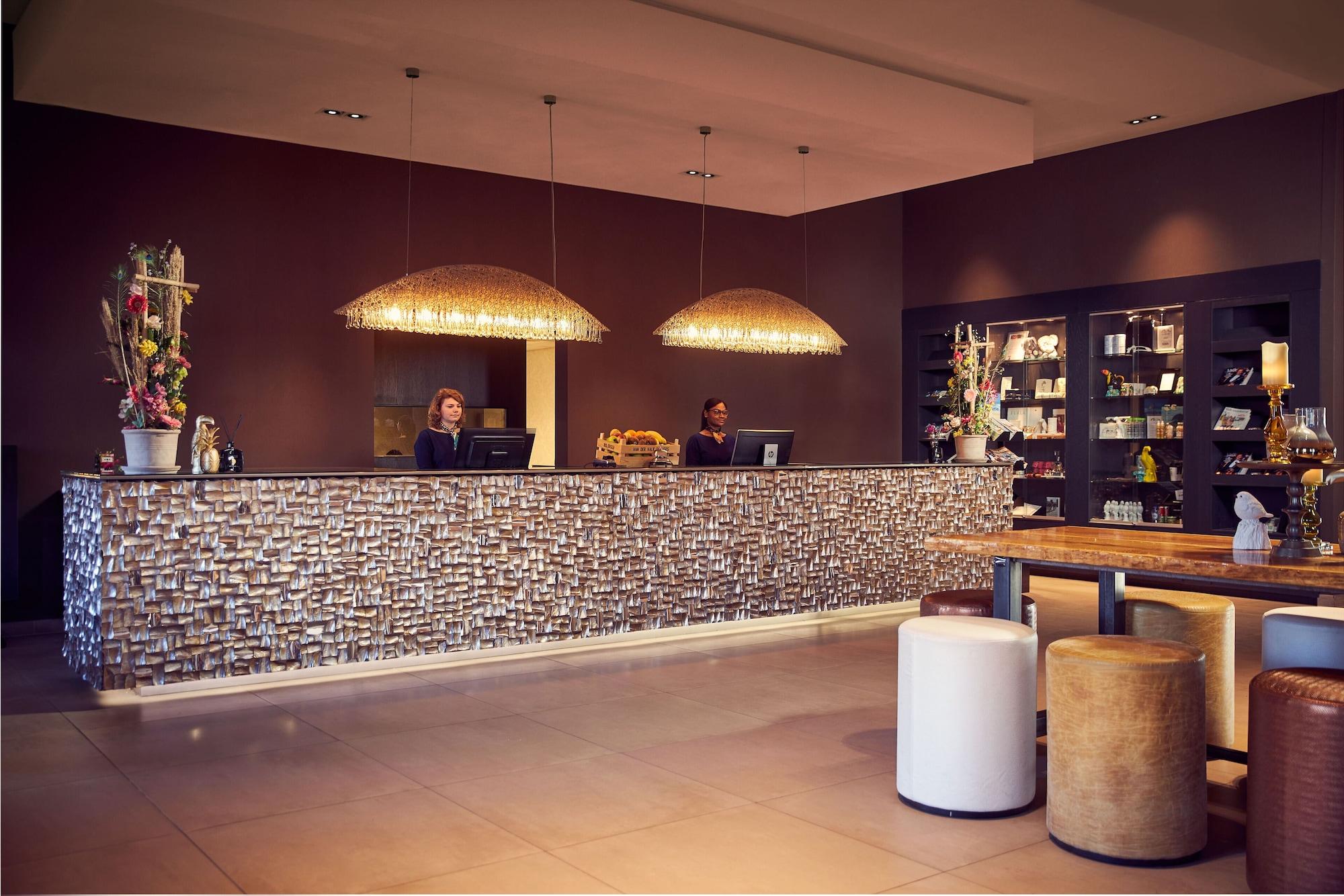 Vista Lobby Van Der Valk Hotel Sneek