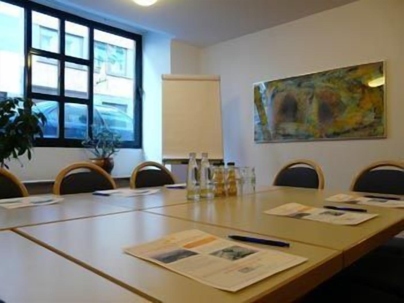 Sala de Reuniones Hotel Aigner