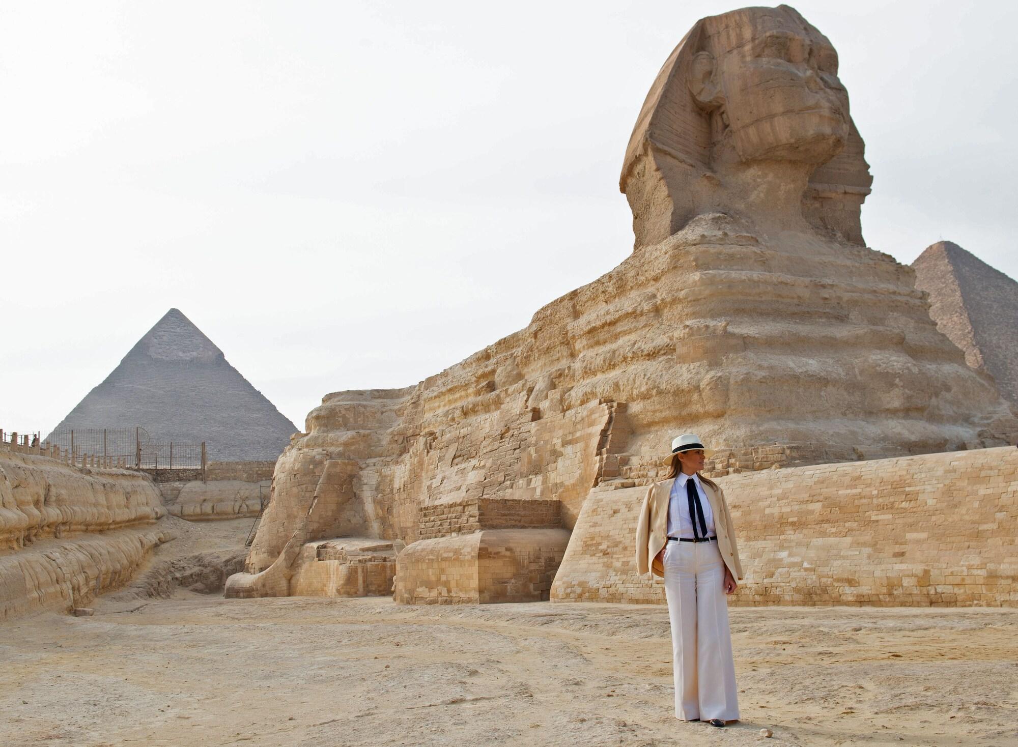 Varios Phoenix pyramids view