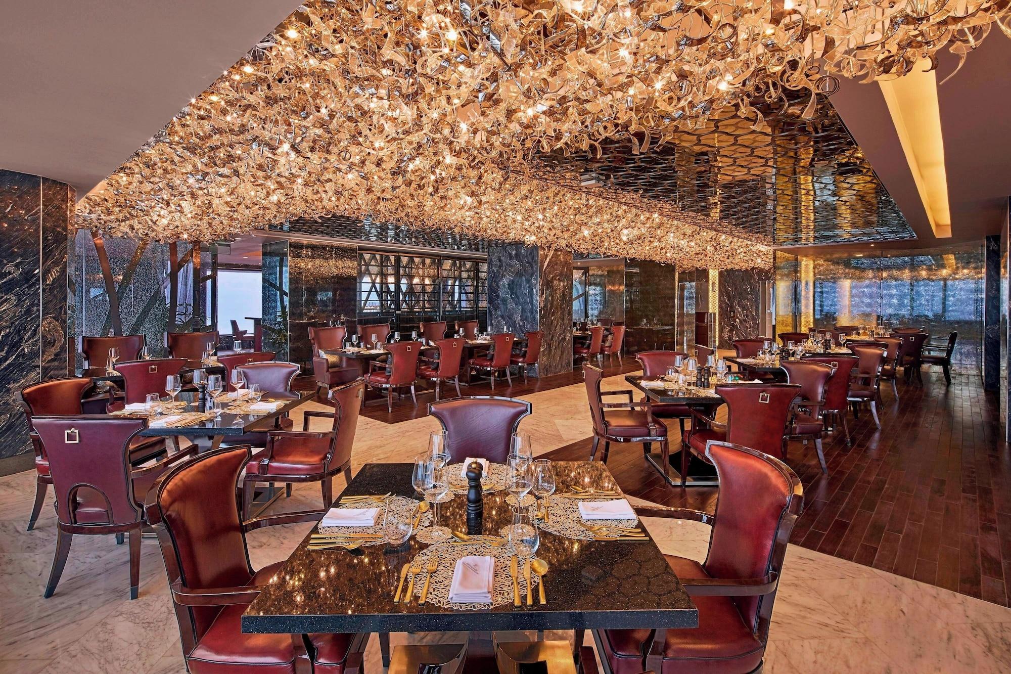 Restaurant Renaissance Dhaka Gulshan Hotel