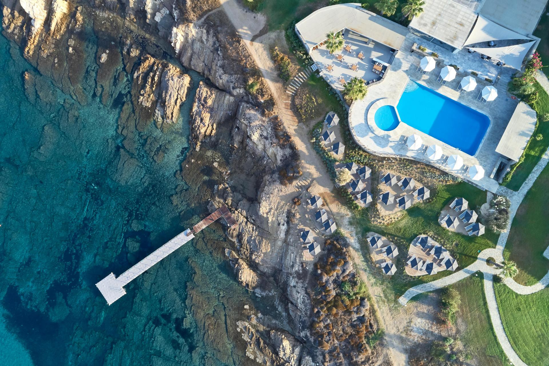 Vista Exterior Poseidon Of Paros Hotel & Spa