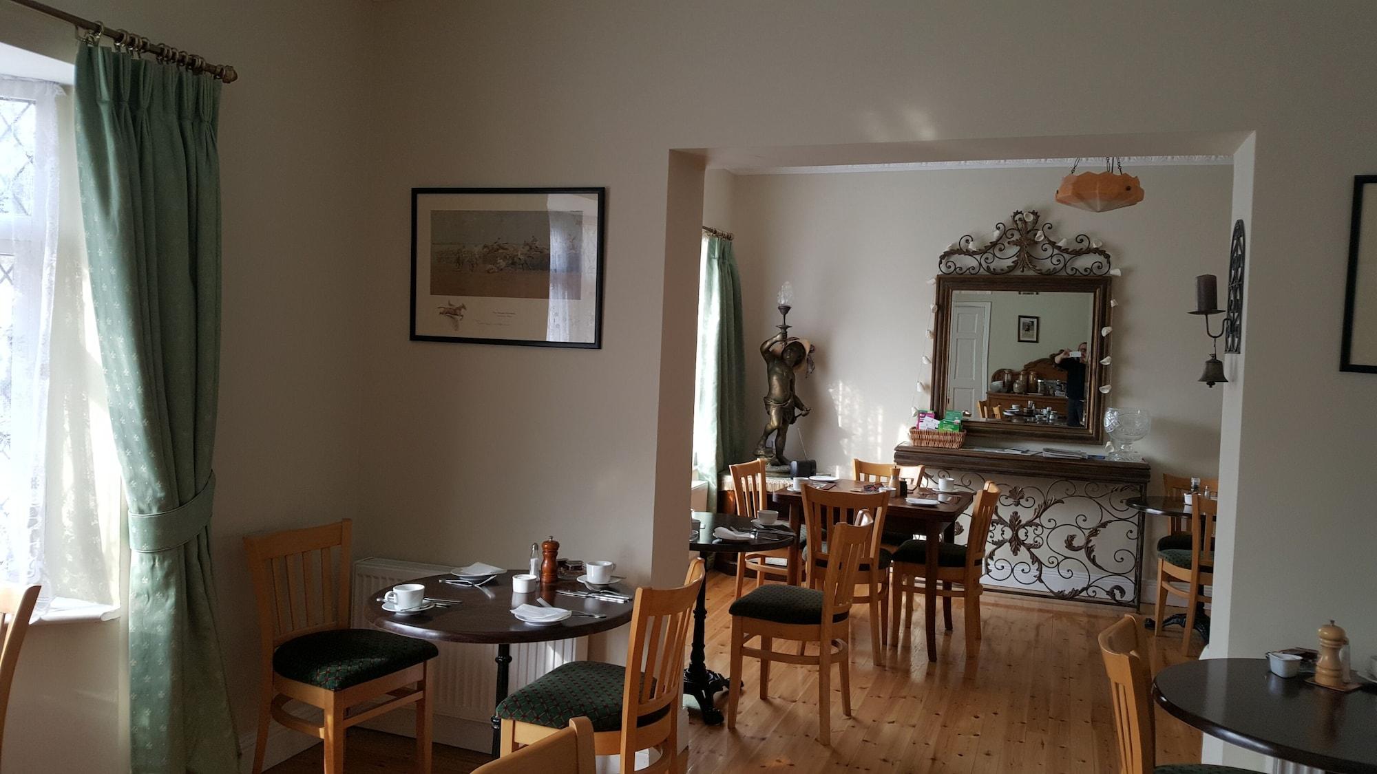 Restaurant The Yellow House B&B