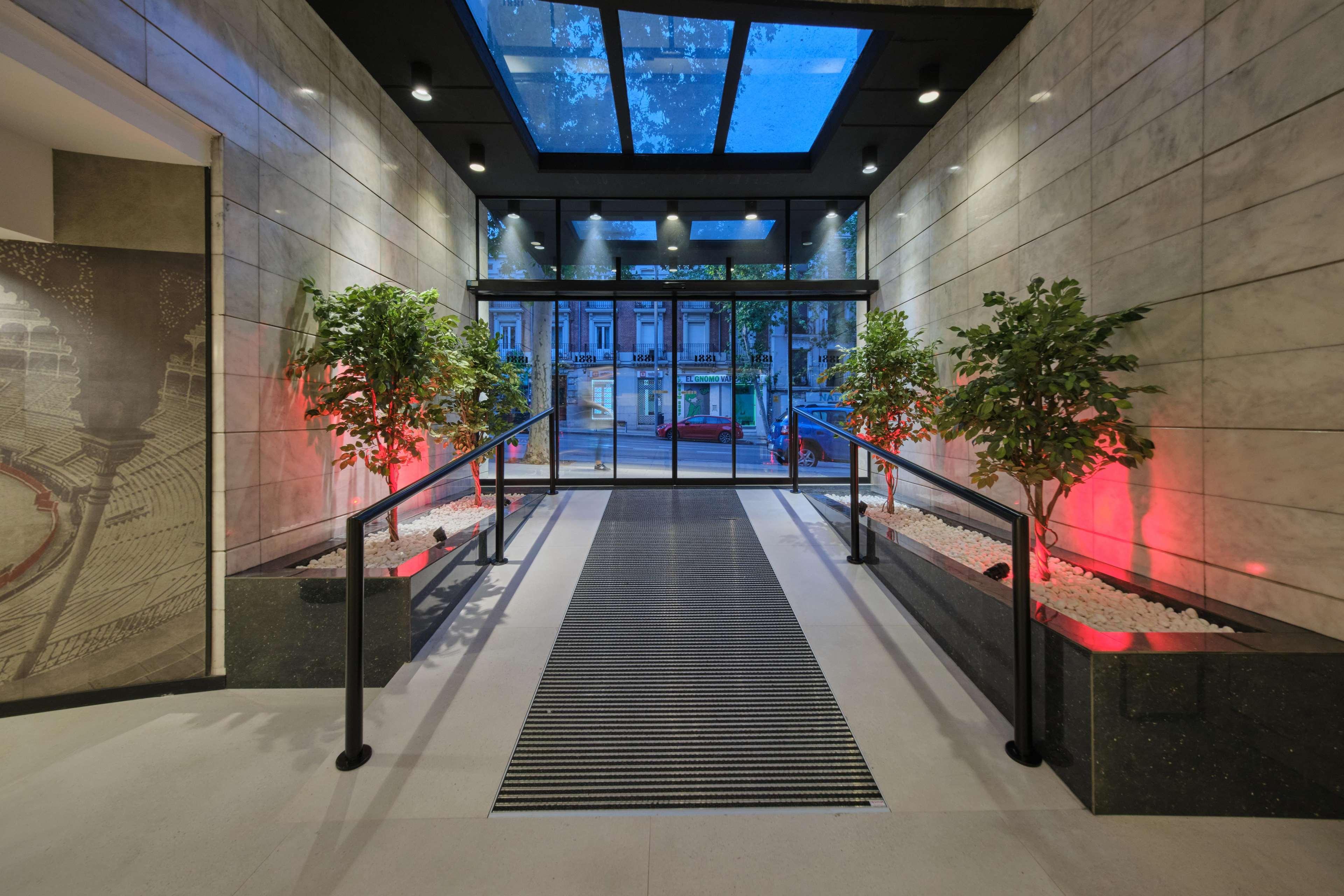 Vista Lobby 1881 Madrid Ventas Hotel
