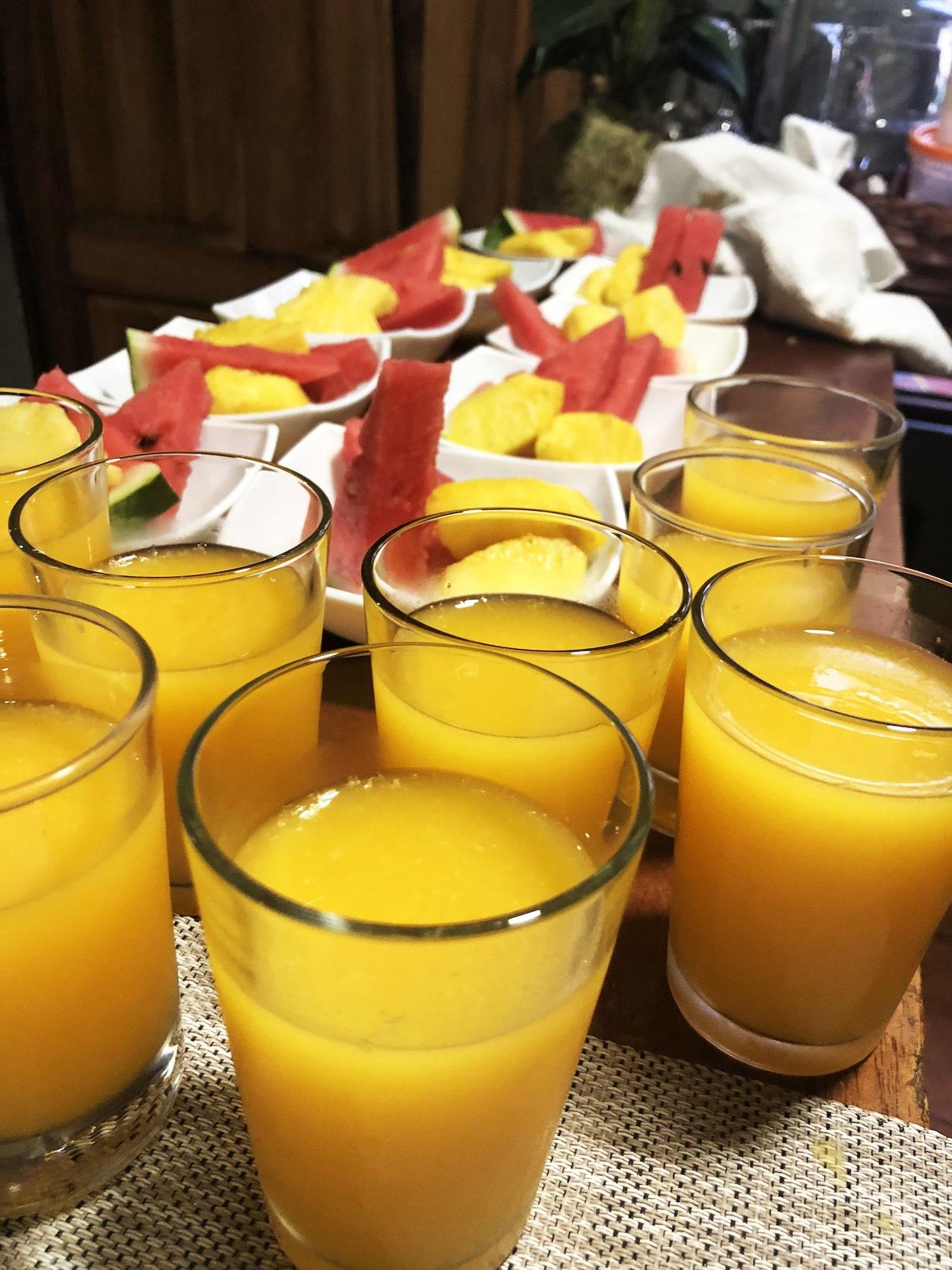 Restaurant Casa Jungle Monteverde Bed & Breakfast