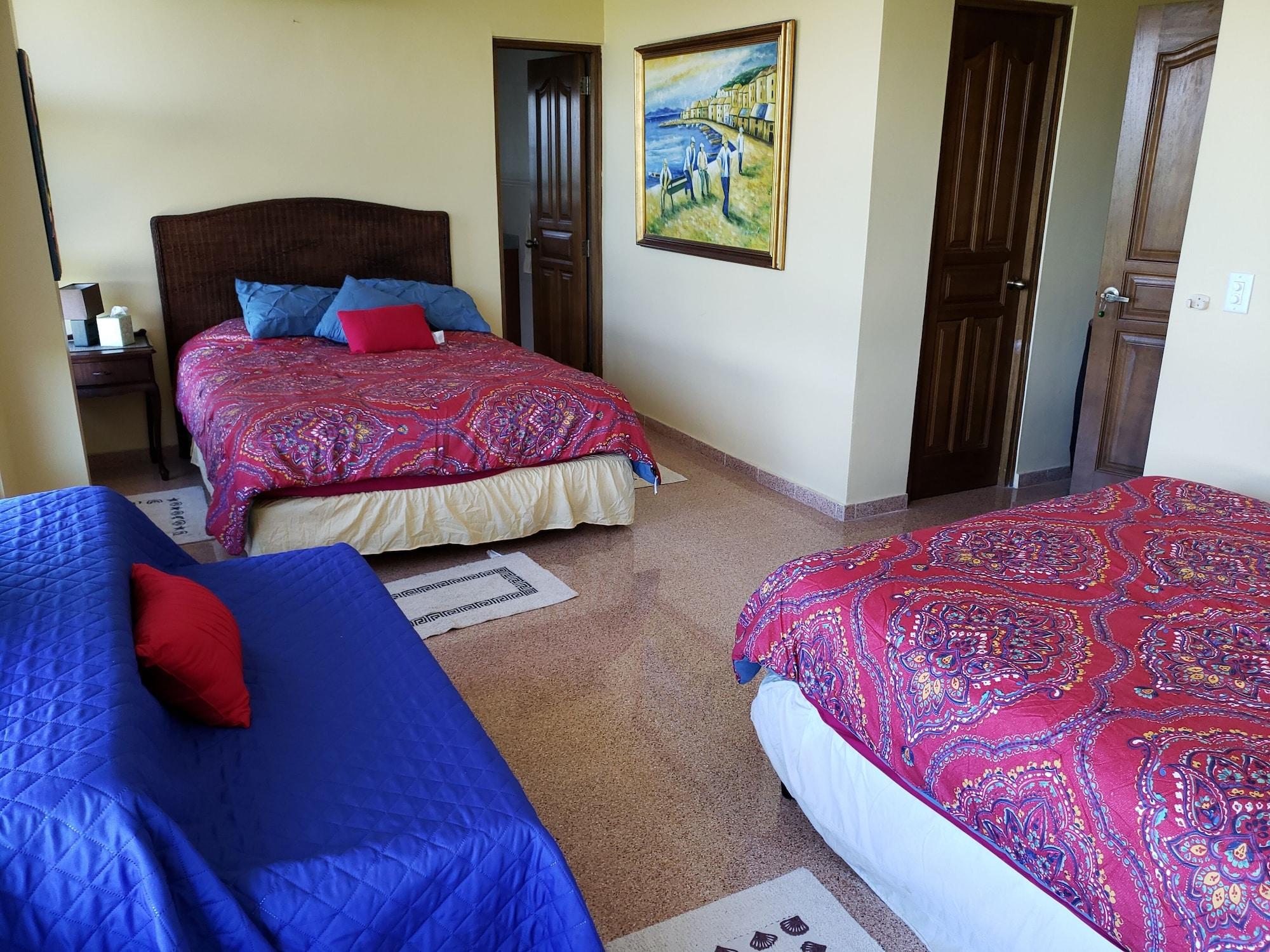 Habitación Pink Palace Panama