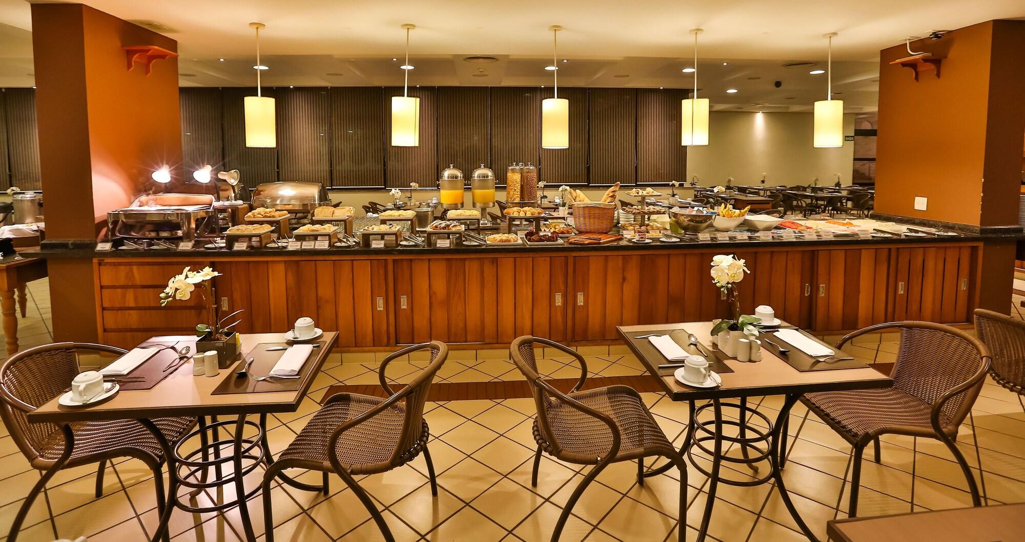 Restaurant Bourbon Convention Hotel Santos