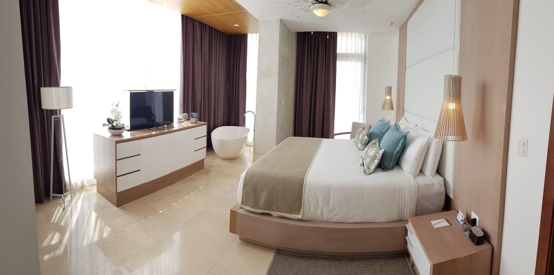 Varios Sunrise Suites 2 BR