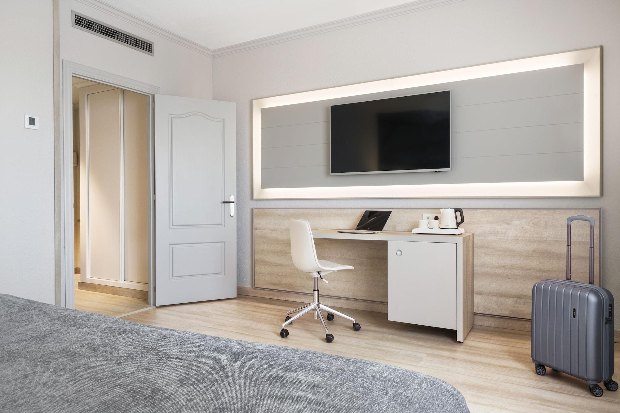 Habitación Sallés Hotel Ciutat del Prat Barcelona Airport