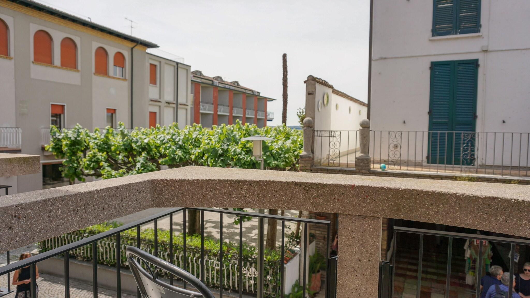 Varios Hotel Mavino