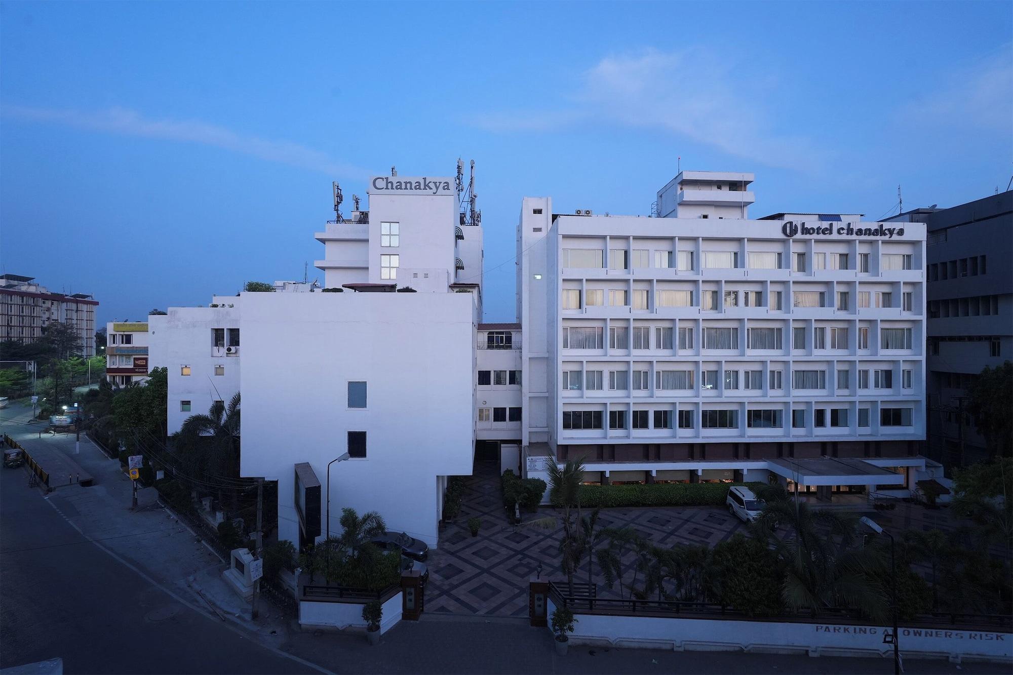 Vista Exterior Hotel Chanakya