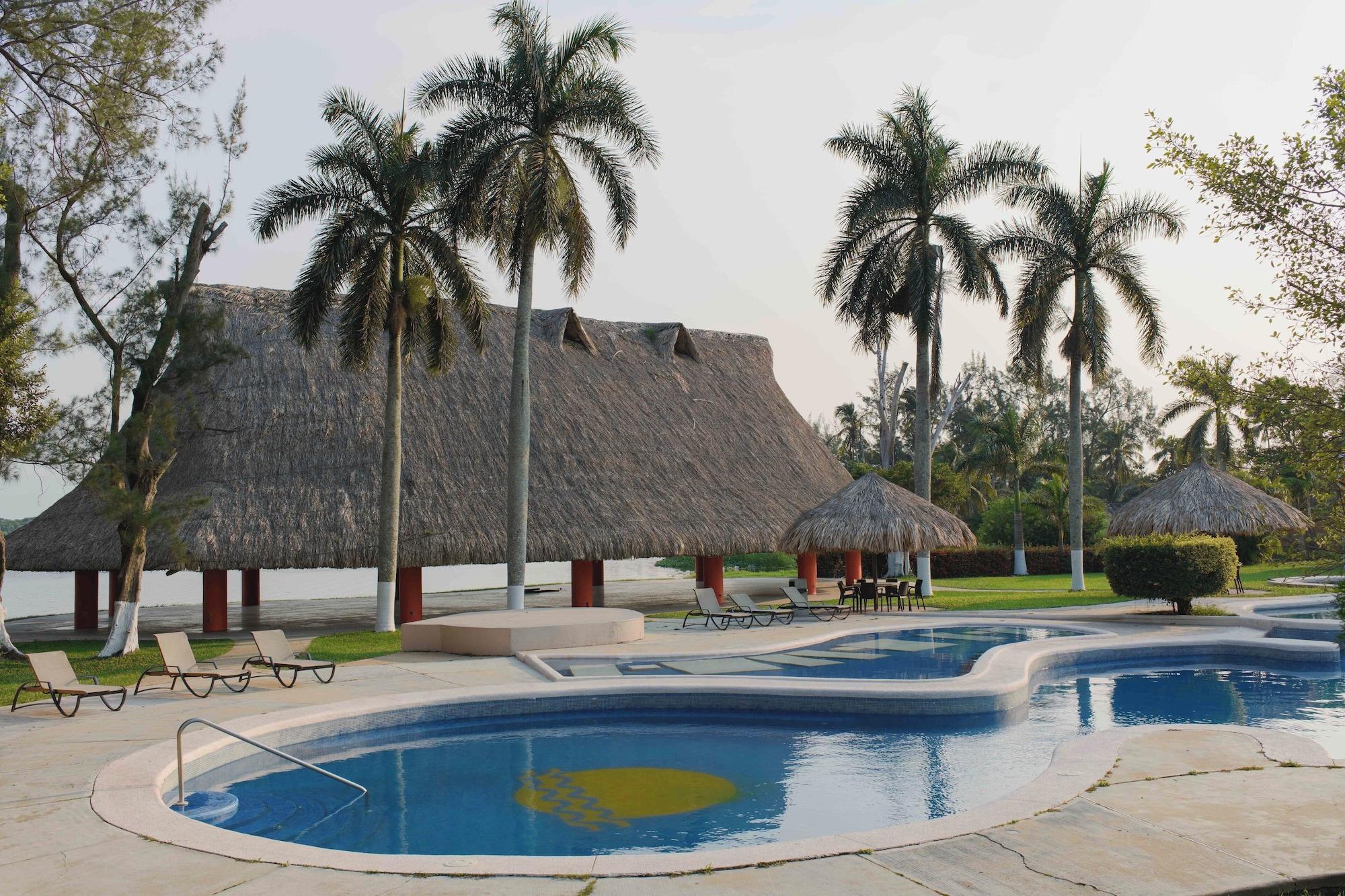 Vista Exterior Hotel Terranova