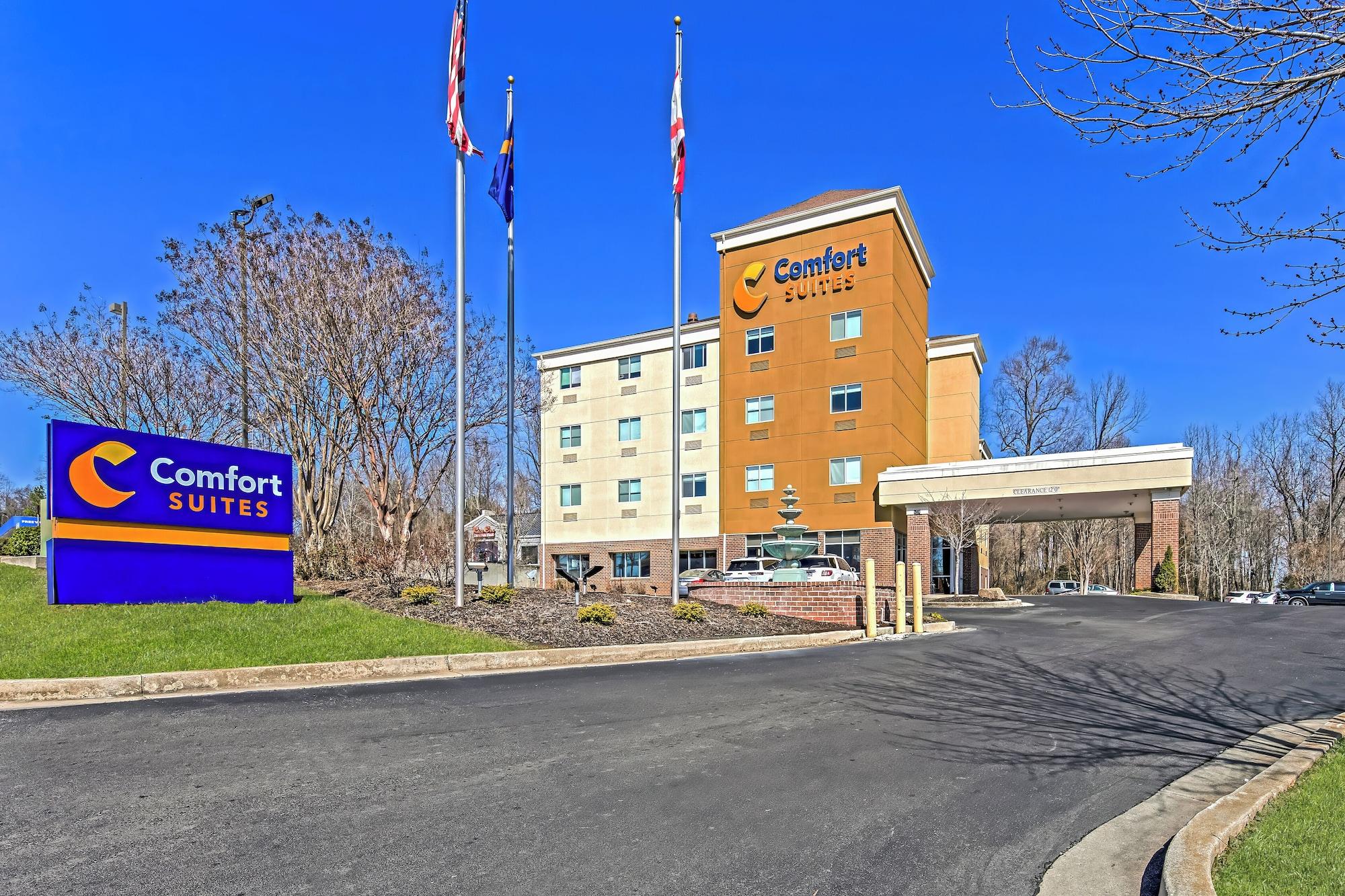 Vista Exterior Comfort Suites Huntsville MidCity District at Research Park