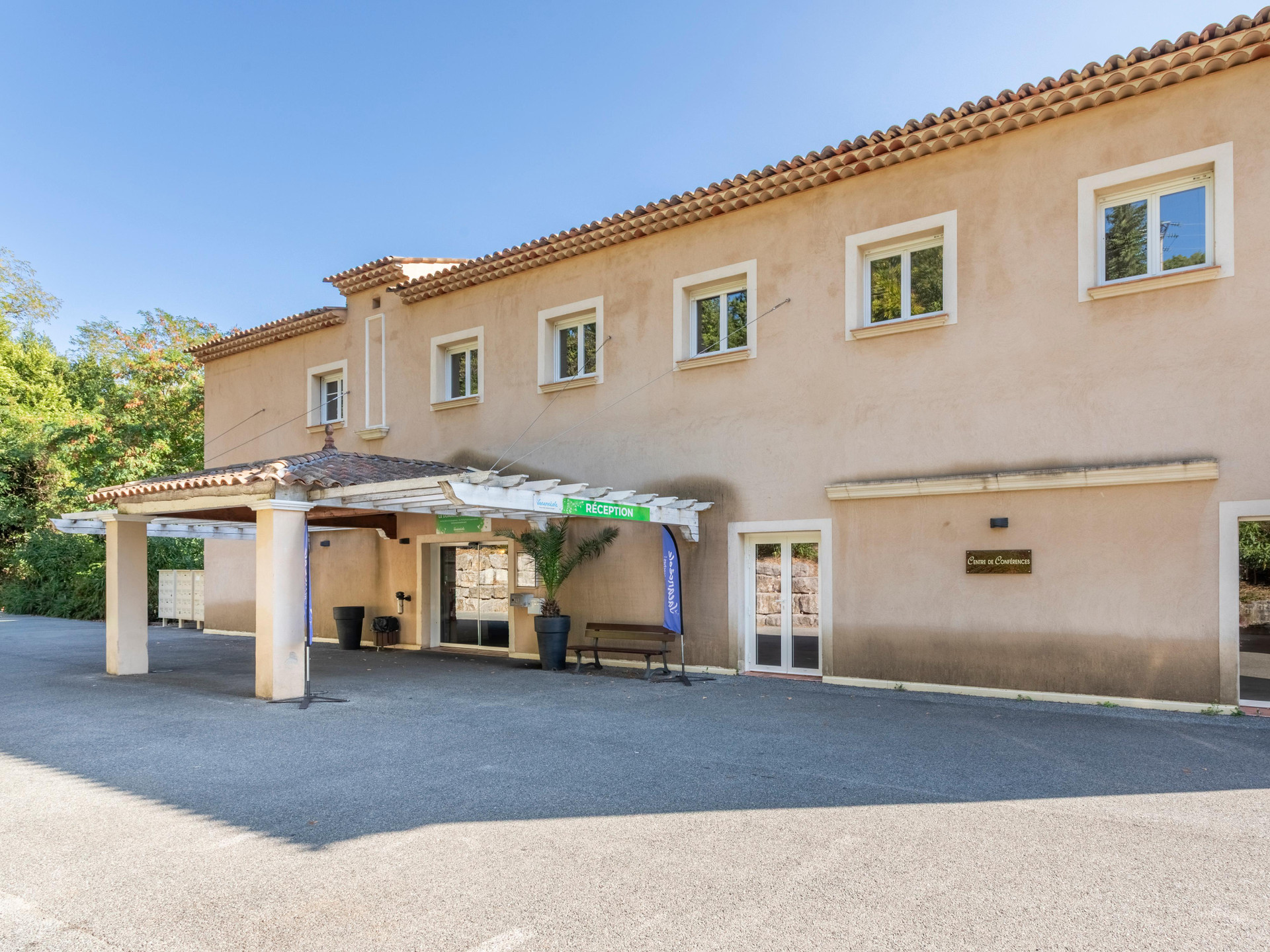 Vista Exterior Vacancéole  Le Domaine de Camiole