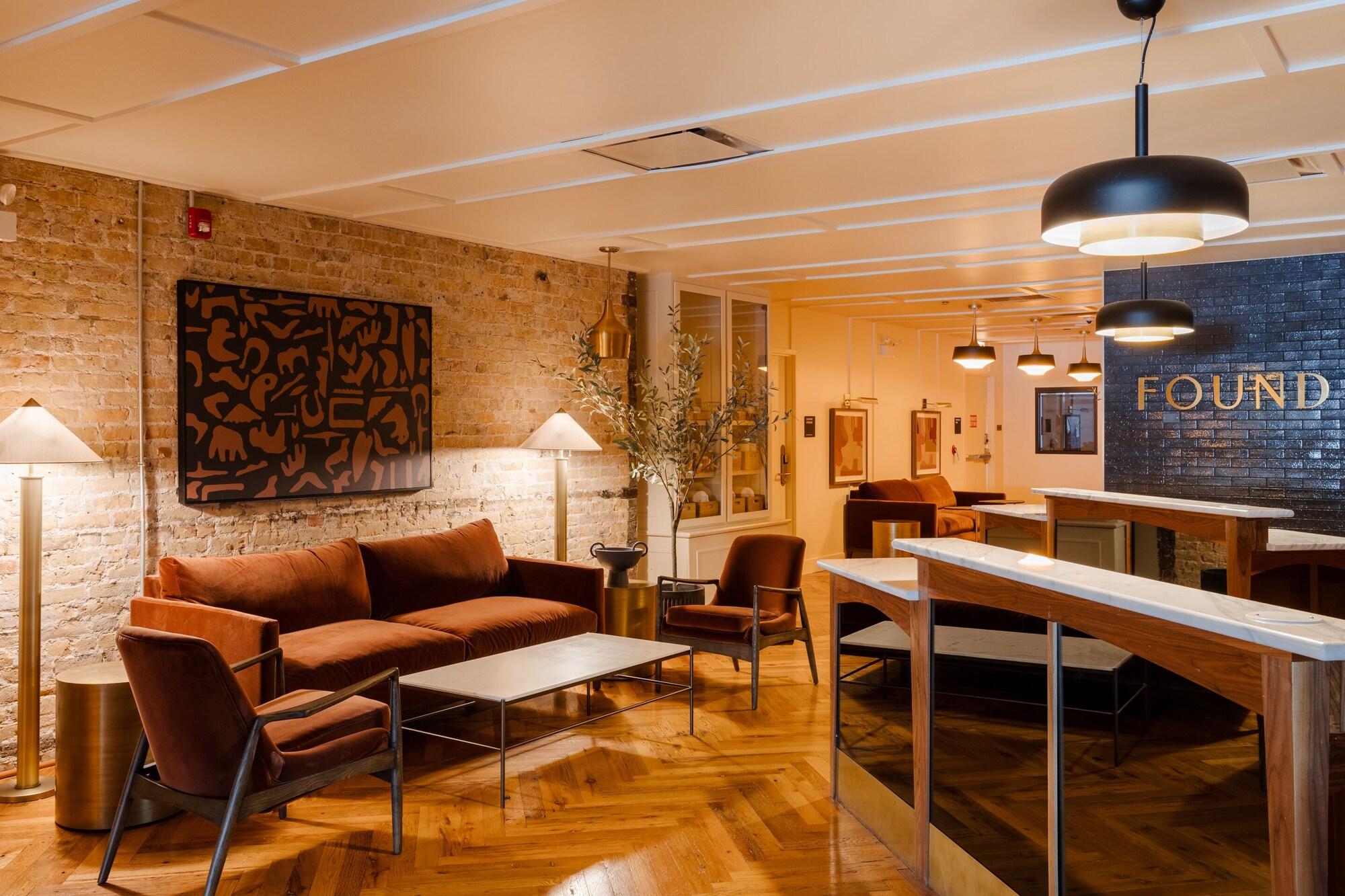 Restaurant Found Chicago powered by Sonder