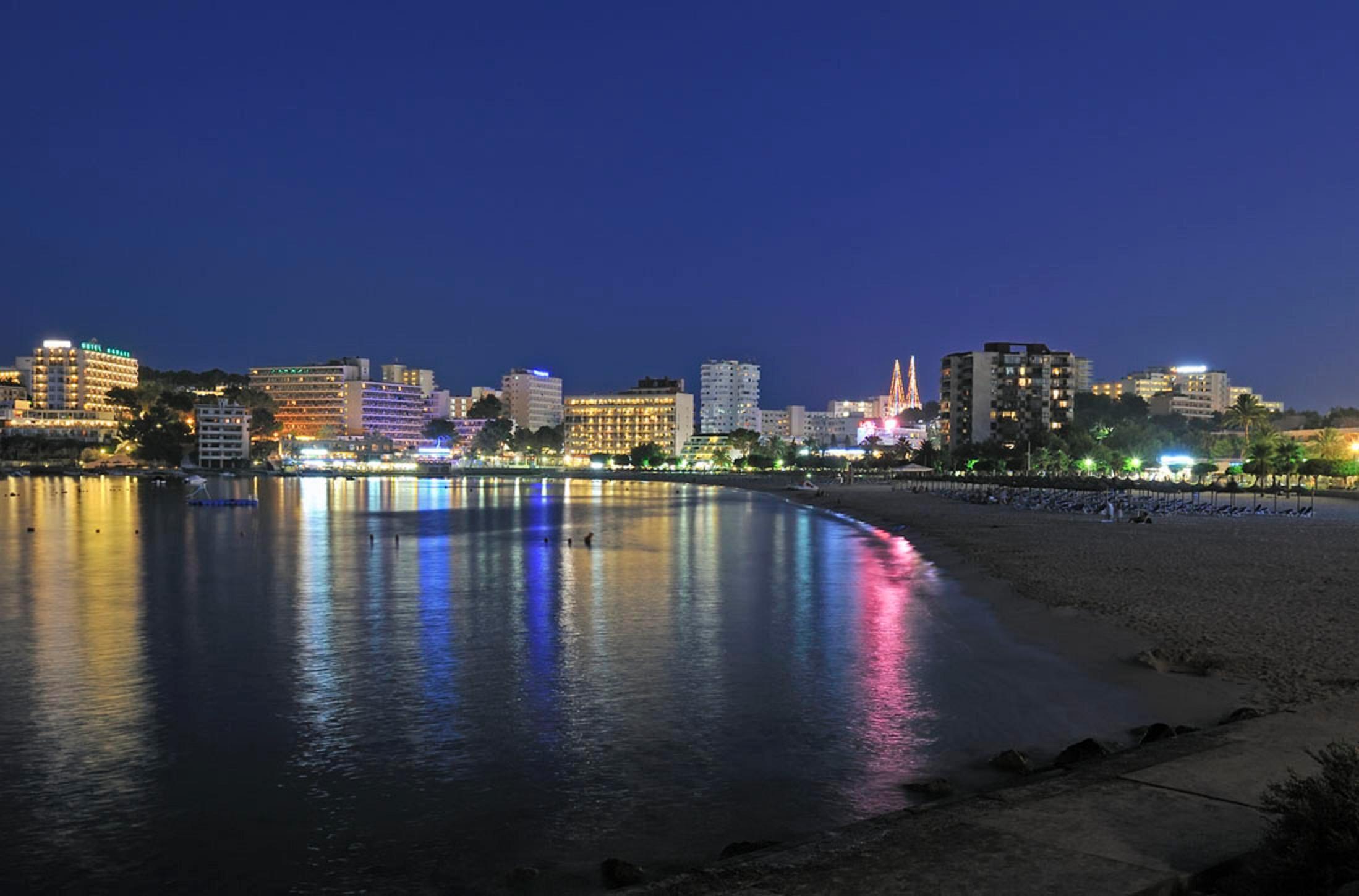 Playa Playas Cas Saboners