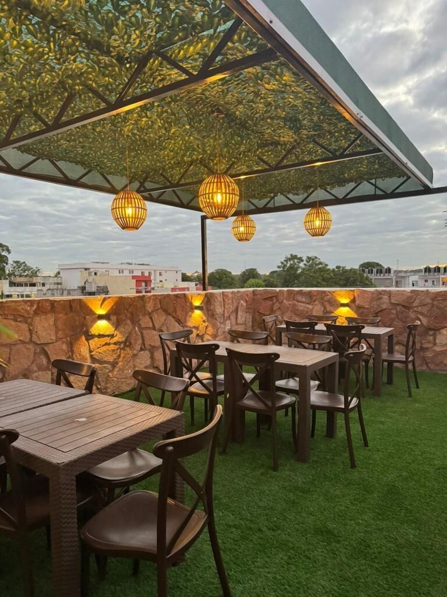 Equipamiento de Habitación Royal Madero Inn Express