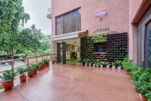 Alojamiento - National YMCA Hostel