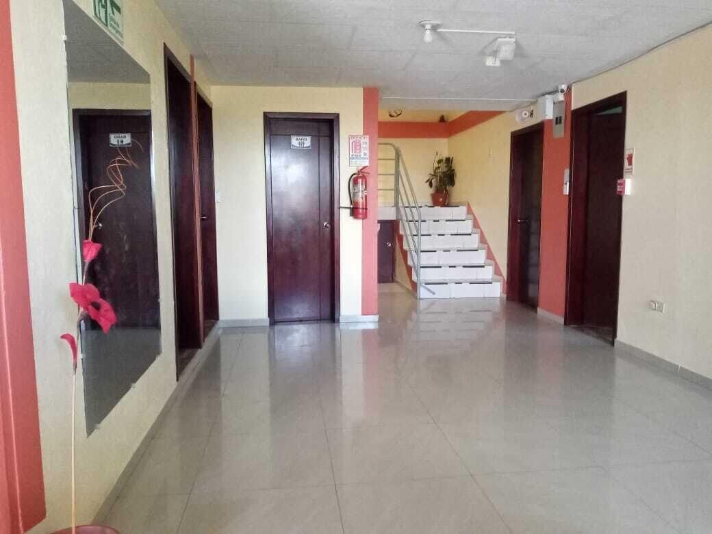 Vista Lobby Hostal Campo Verde