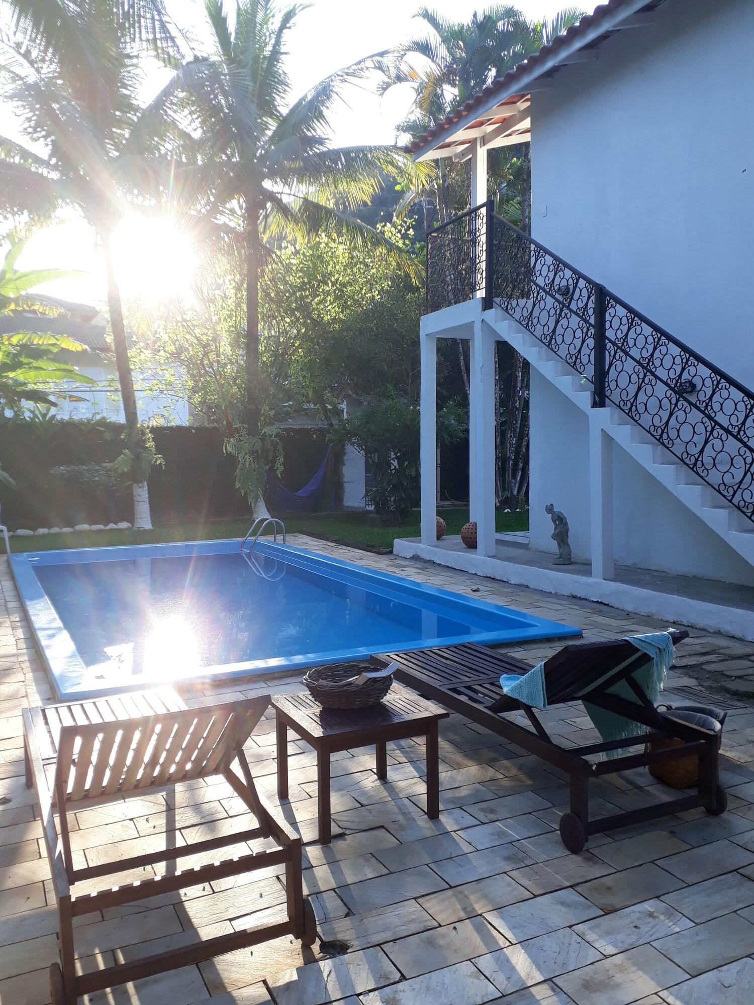 Vista Piscina Pousada Casa da Praia Juquehy