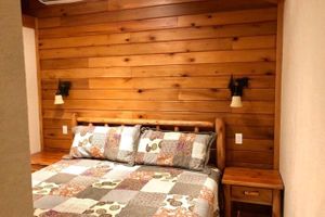 Alquiler Vacacional - Hawk's Nest Mountaintop House retreat with trails to waterfall