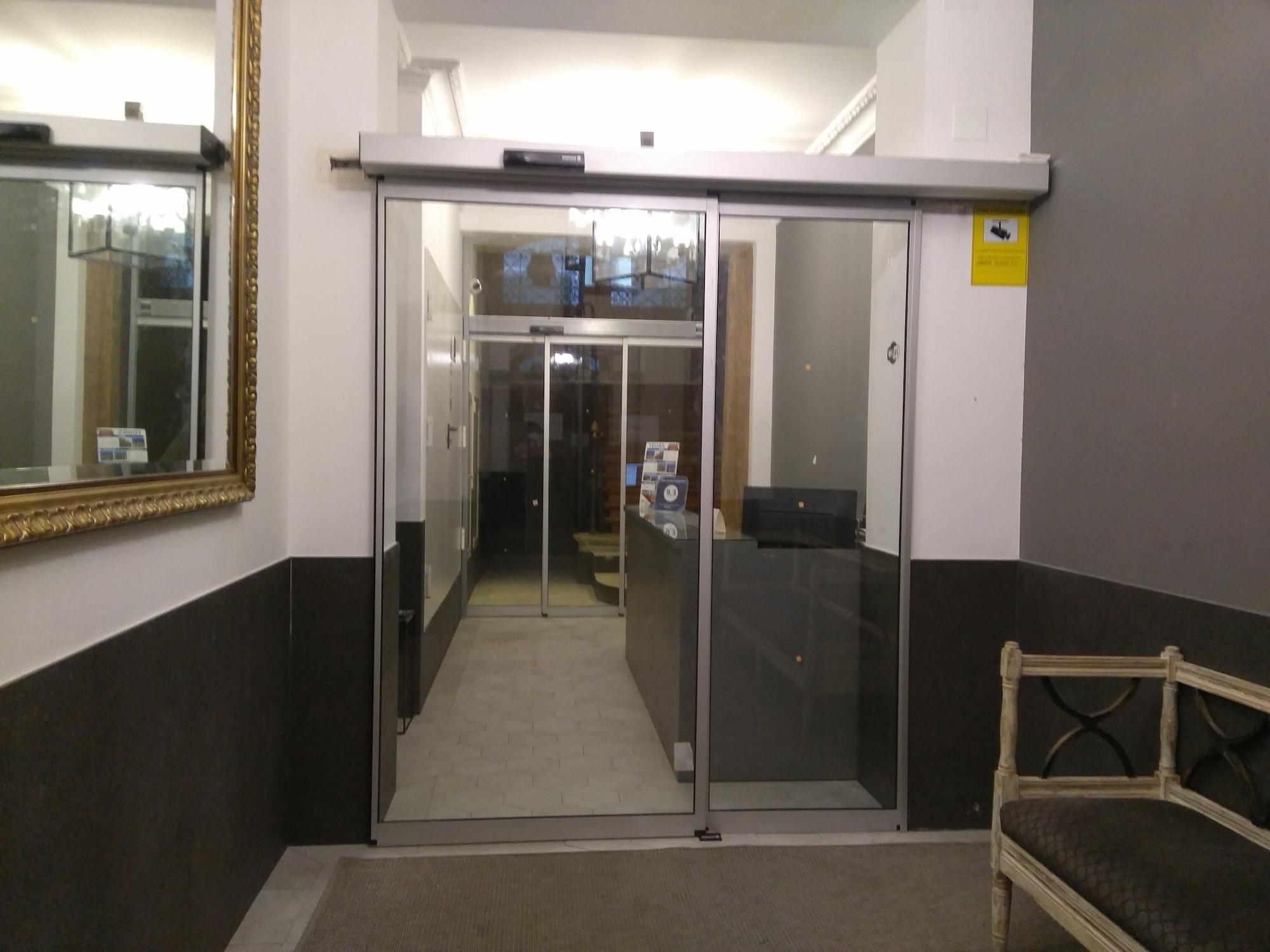 Vista Lobby Slow Suites Augusto