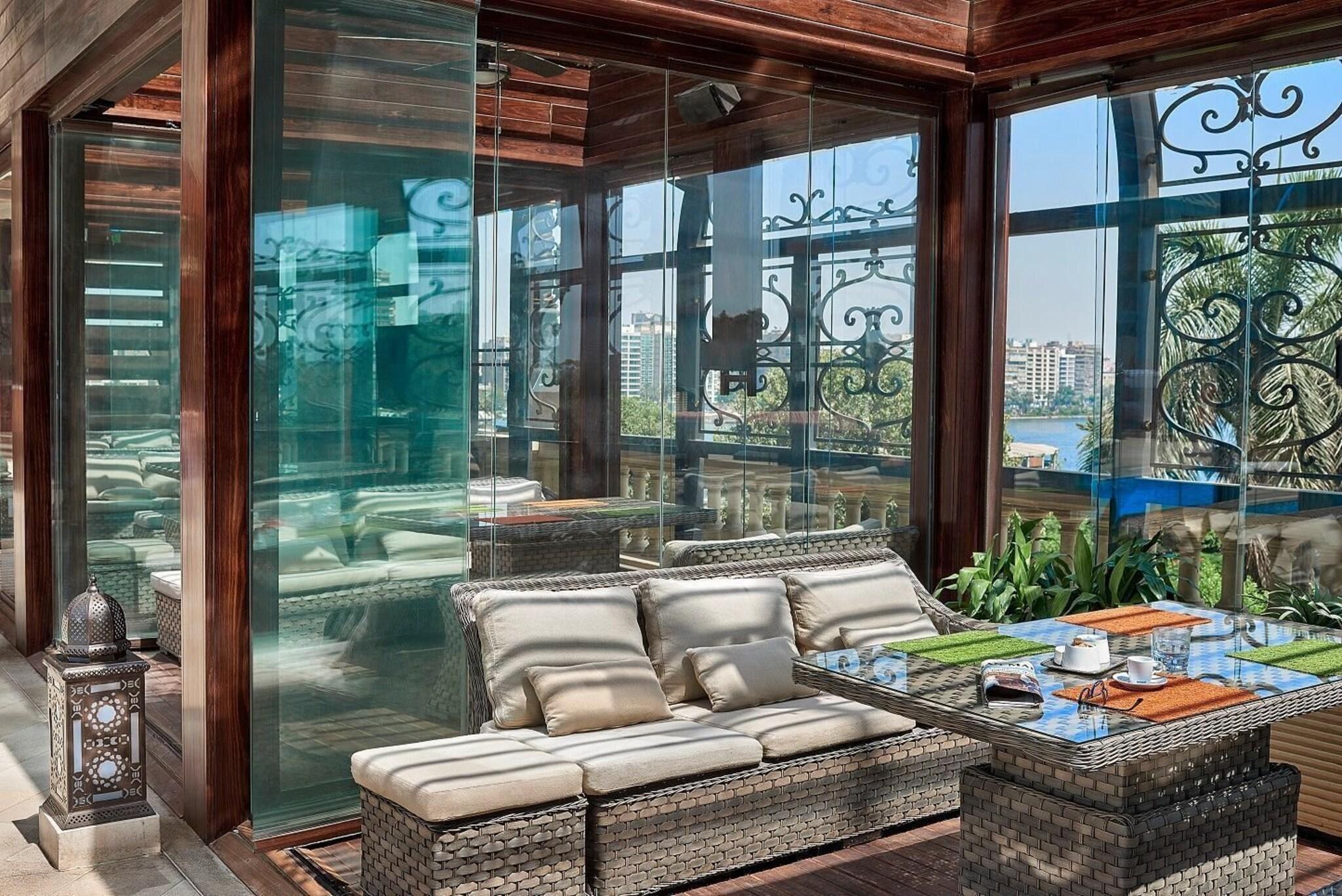 Restaurant Four Seasons Hotel Cairo at First Residence