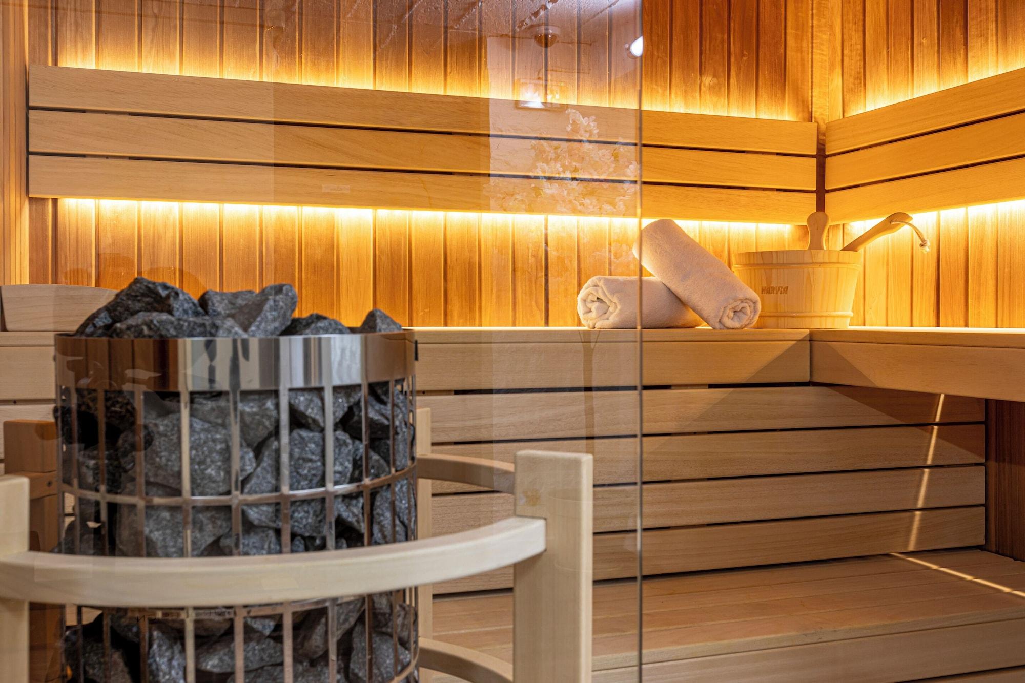 Spa Hôtel Alpha Paris Eiffel by Patrick Hayat