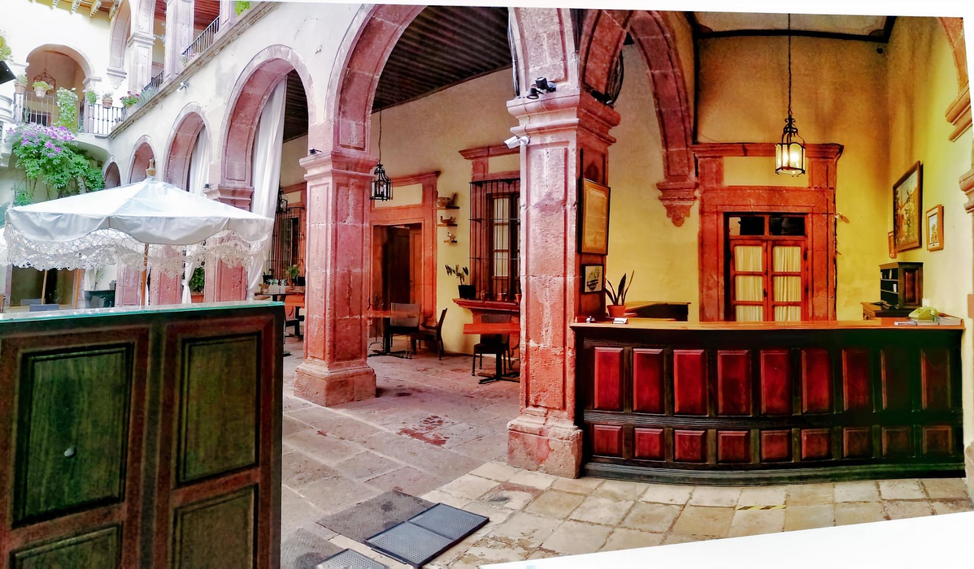 Vista Lobby Hotel Carmina