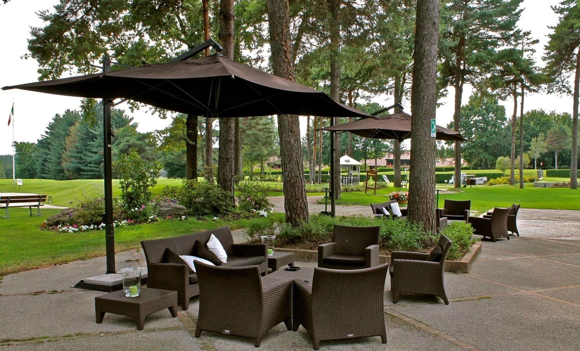 Varios Golf Hotel La Pinetina