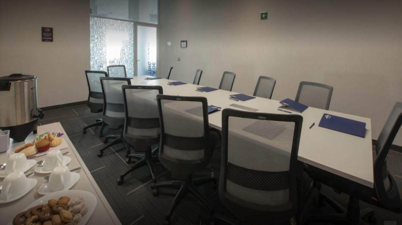 Centro de Negocios Microtel Irapuato By Wyndham